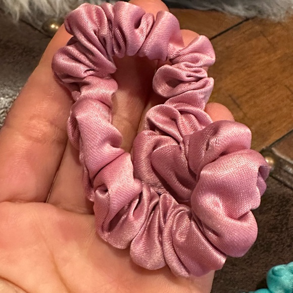 VIP Gift - Picture 5 of 13